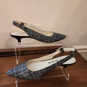Anne Klein Expert Leather Upper Kitten Heel Pump Black& White Size 8